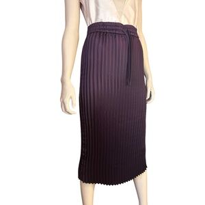 DKNY Knife Pleated Pencil Skirt High Leg Slit Burgundy Elastic Waist